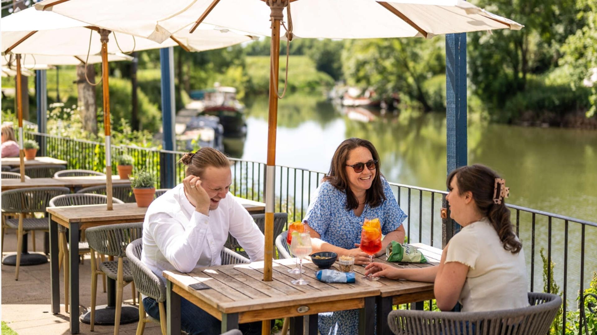 Easter Weekend at Chequers Inn