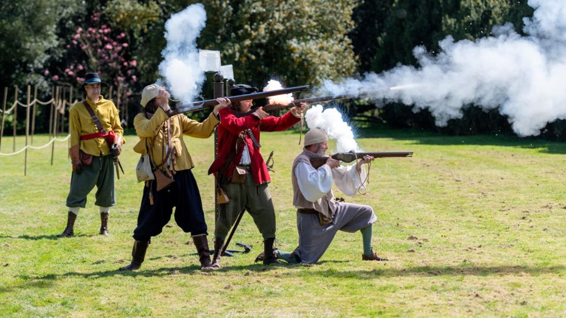 Civil War Weekend with the Wardour Garrison at The Bishop's Palace and Gardens