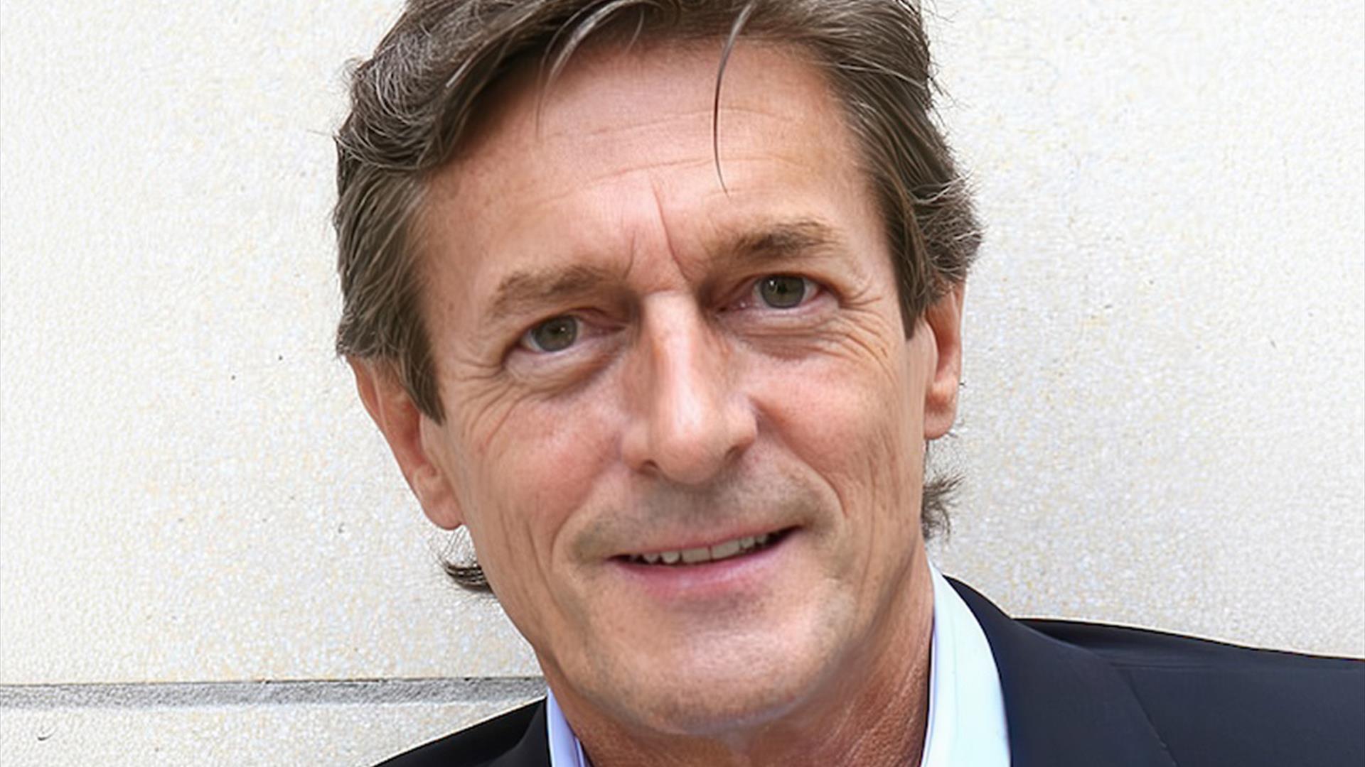 Nigel Havers: Talking B*ll*cks at Theatre Royal Bath