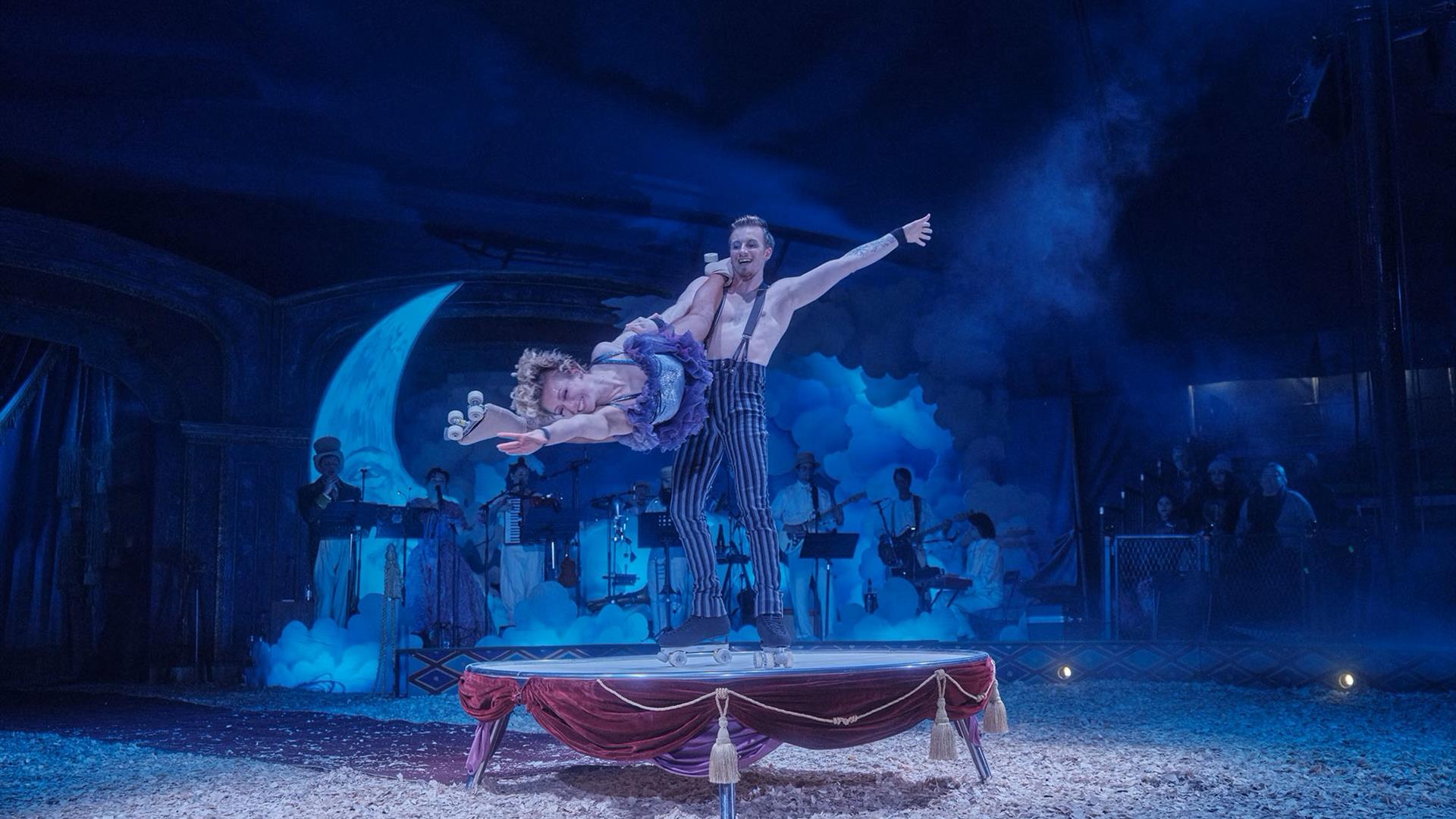 Giffords Circus at Bowood House & Gardens