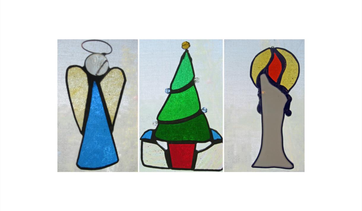 Christmas Stained Glass Workshop at Hanwell Wine Estate