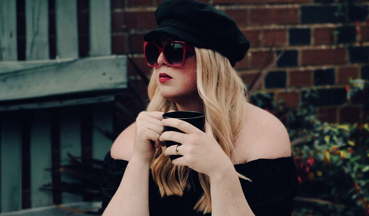 Leonie Gale Trio