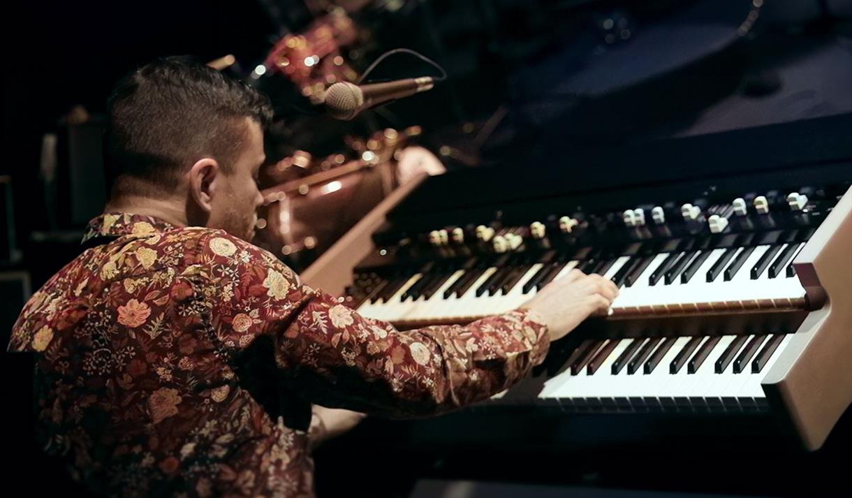 Joe Tatton Trio feat. Lucas De Mulder & Malcolm Strachan