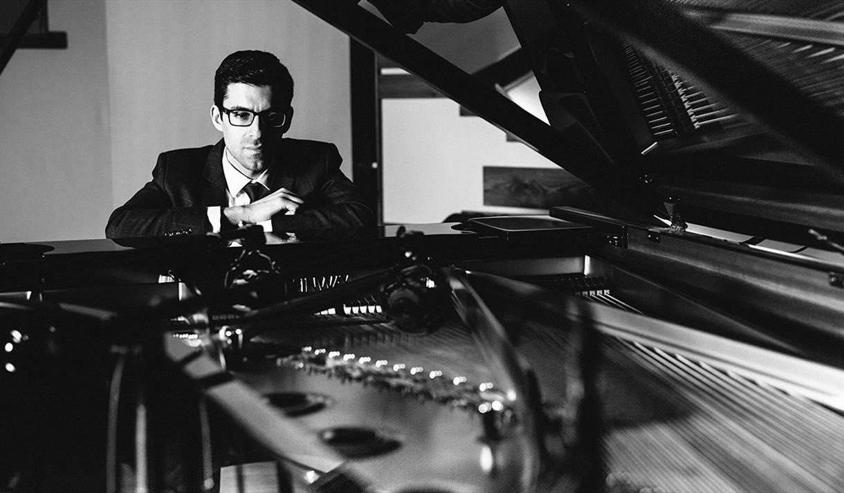 Gabriel Latchin Trio plays Gershwin – "The Man I Love" – Album Launch