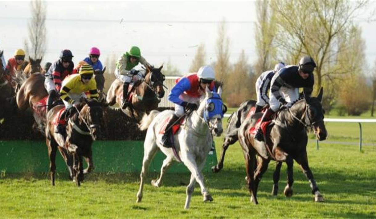 Afternoon Jump Racing