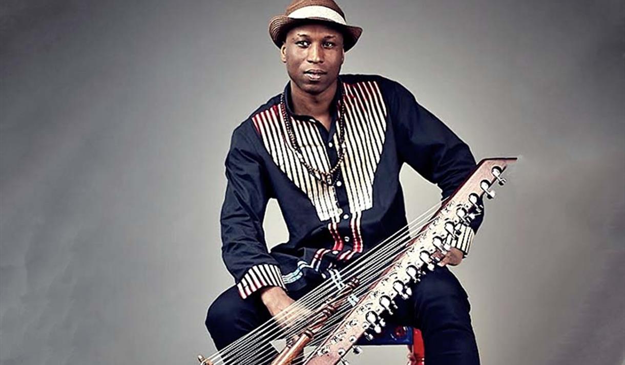 Kadialy Kouyate and Band