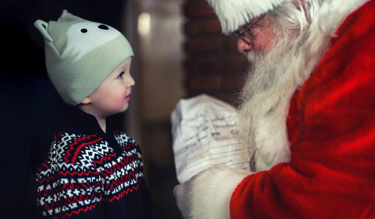 Christmas Jumper Swap and Storytime at Nottingham Central Library