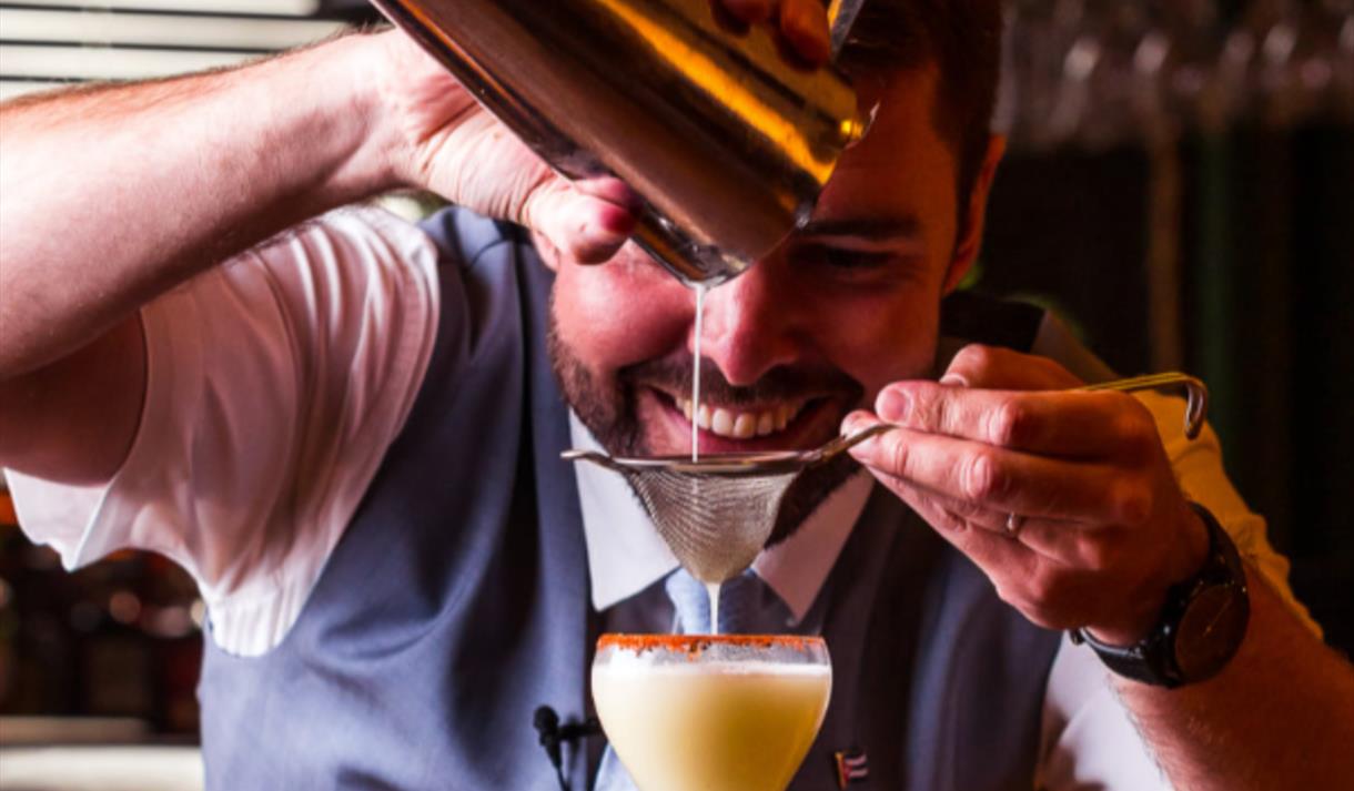 Cocktail Masterclasses at Revolucion de Cuba