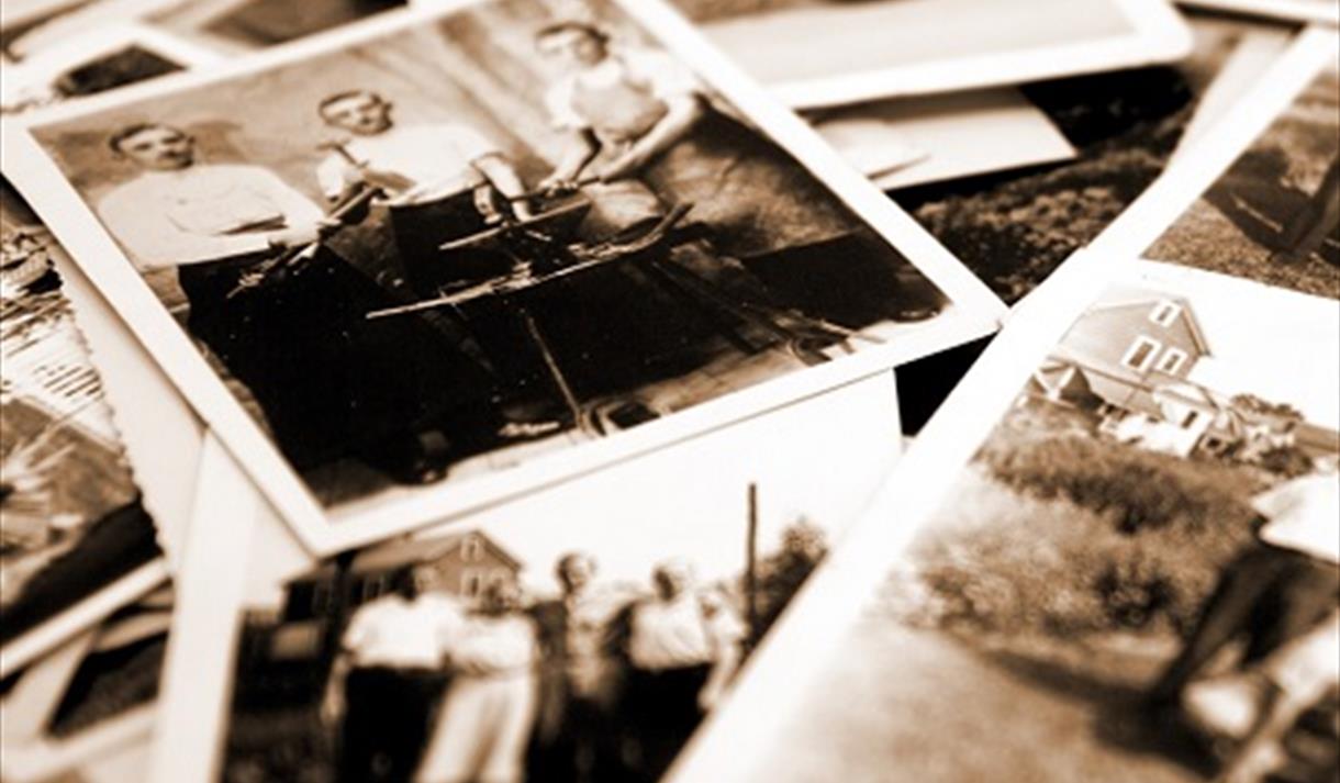 Writing Lives: Mastering Memoirs, Autobiographies and Biographies
