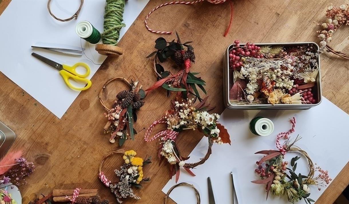 May Craft of the Month: Mini Wreath Making Crafternoon | Ruddington Village