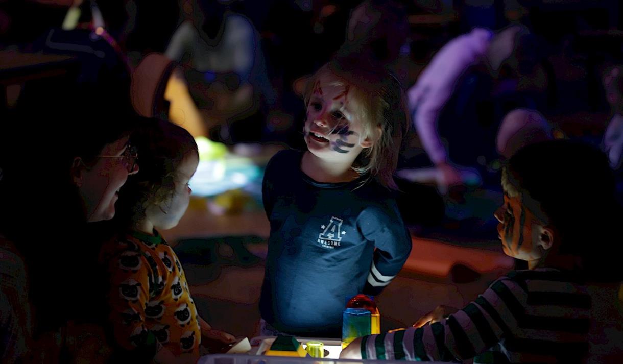 Early Years Sensory Workshops: We are Wonderlings