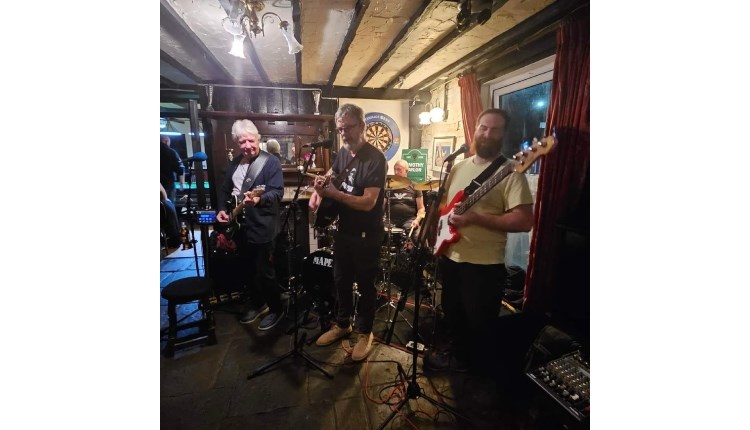 FREE Live Music Night!