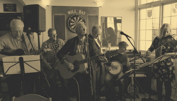 FREE Live Music Night!