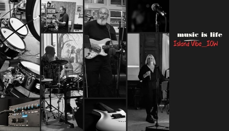 FREE Live Music Night!