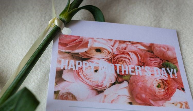 Mother's Day at the Seaview Hotel